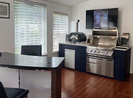 Custom Outdoor Kitchens